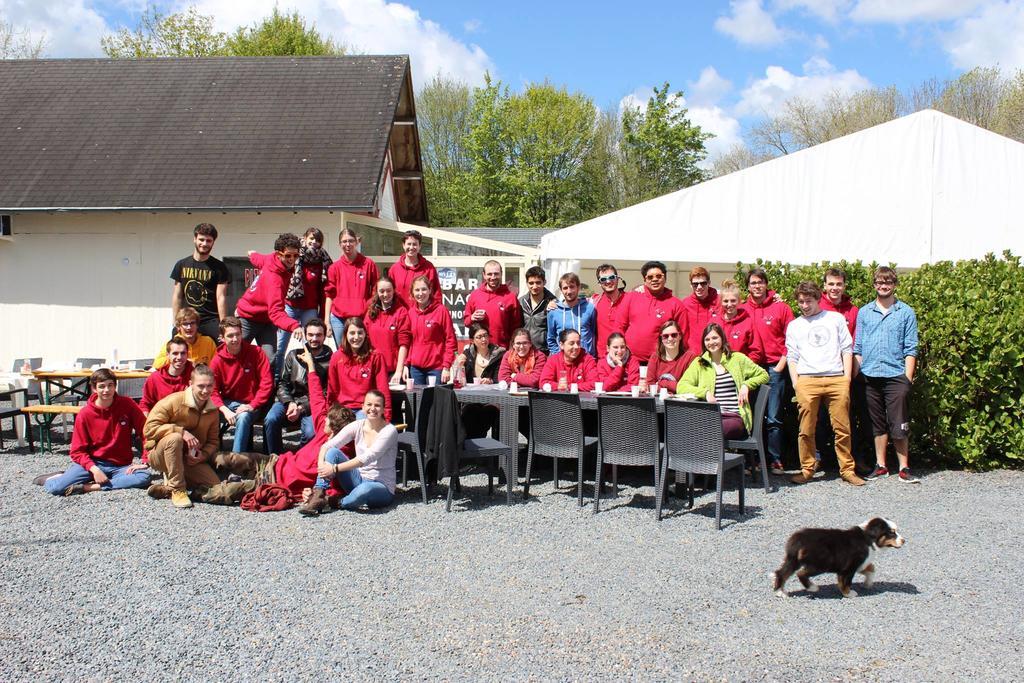 Camping Le Clos De Balleroy Экстерьер фото